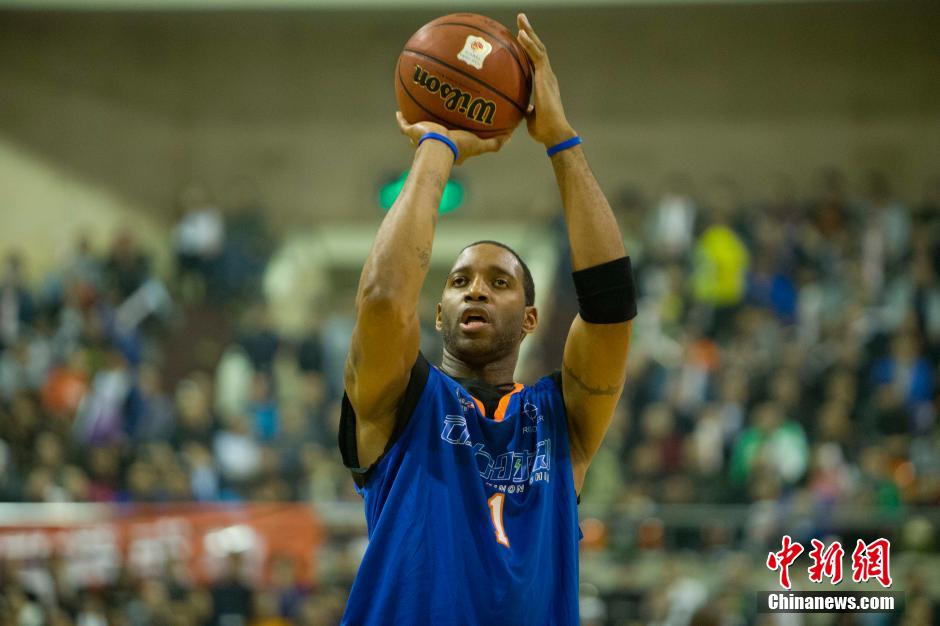 并迅速融入 并迅速融入