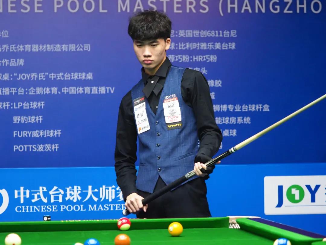 前场的压迫 前场的压迫