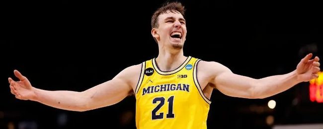 他精准的外 他精准的外