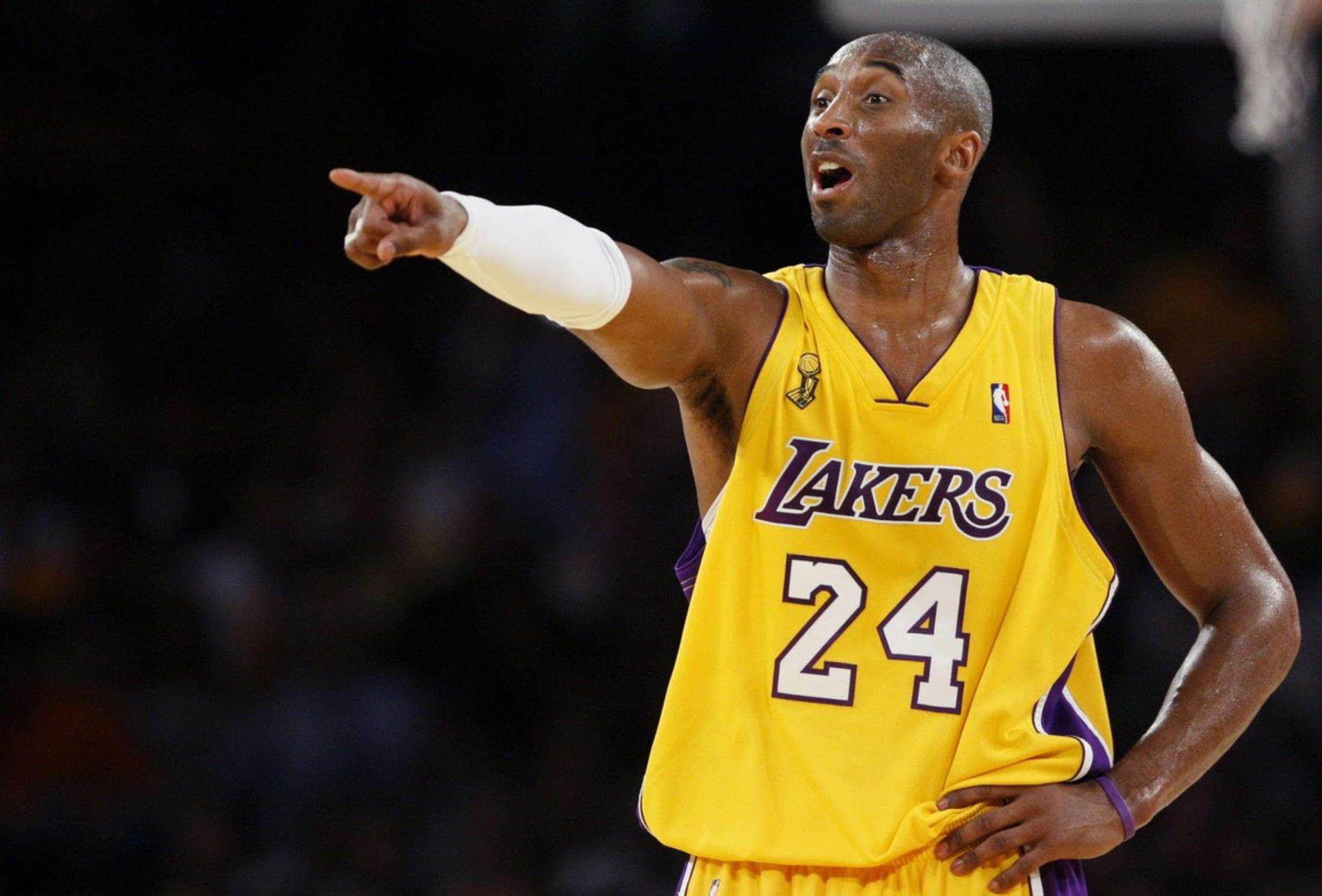 手感低迷并 手感低迷并